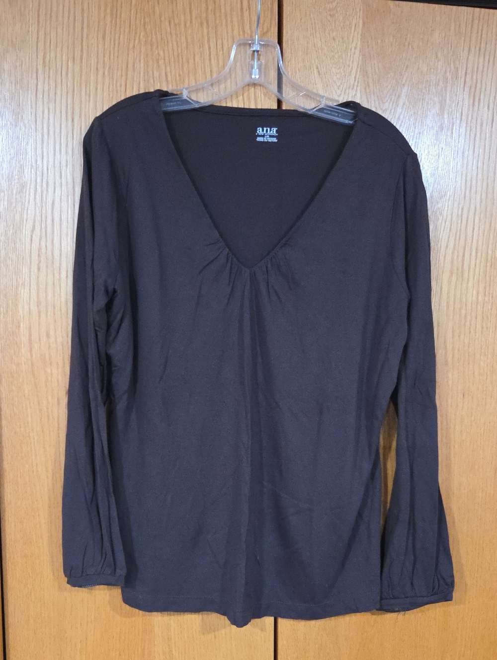 a.n.a Long Sleeve V-Neck Top in Dark Brown